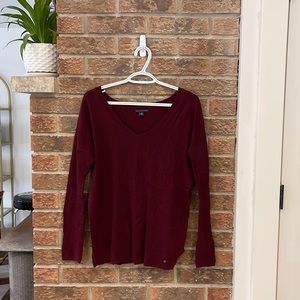 V neck knit sweater